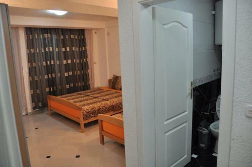 Hostal Nasteski Guest Rooms