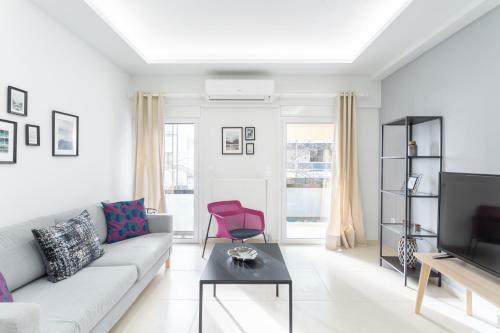 Omnia Pagrati Apartments
