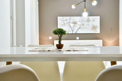 Apartamento Lovely Renovated Studio