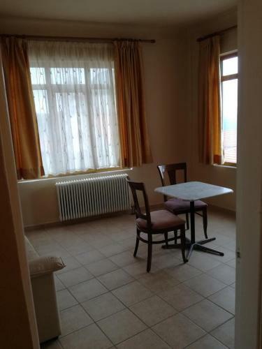 Parnon Hotel