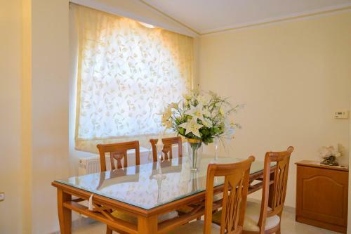 Luxury Apartment Anavissos