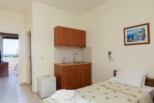 Aparthotel Sofia - Mythos Beach