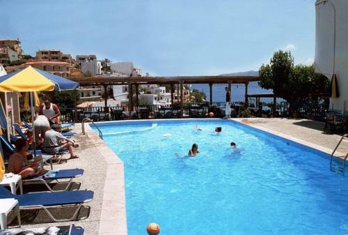 Aparthotel Sofia - Mythos Beach
