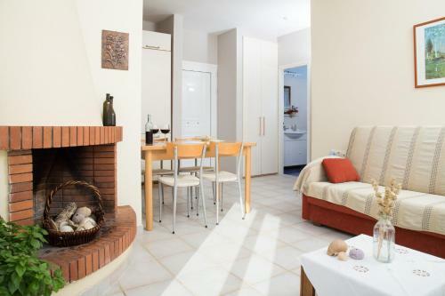 Apartamento Steps From Sea Cozy Flat