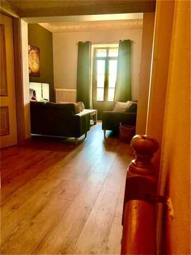 Hostal Helios - Epirus Traditional Guesthouse