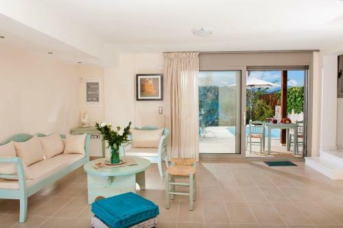 Villa Aqua