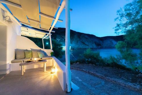 Milinon Suites