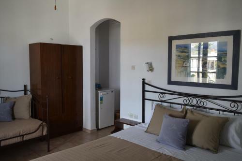 Hostal Cyclades Rooms