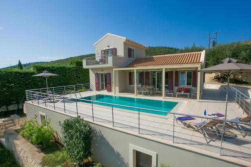 Fiskardo Villa Sleeps 4 Pool Air Con Wifi
