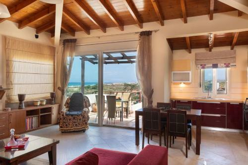 Apollo Seaview Apartment