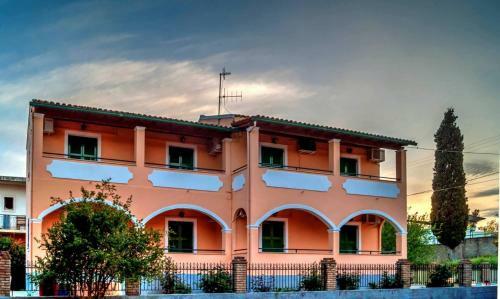 Napoleon Apartments Gouvia