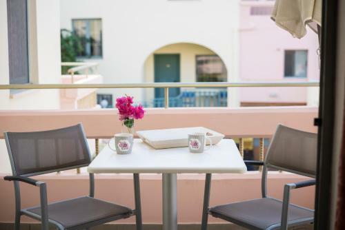 Hotel Mistrali Suites & Apartments
