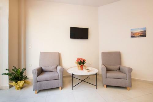 Porfyris Studios And Apartments