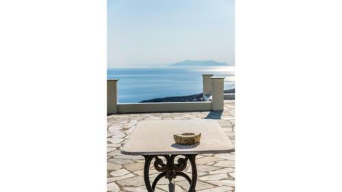Amaryllis House - Tinos