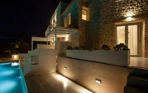 Villa Katikies Manis Suites