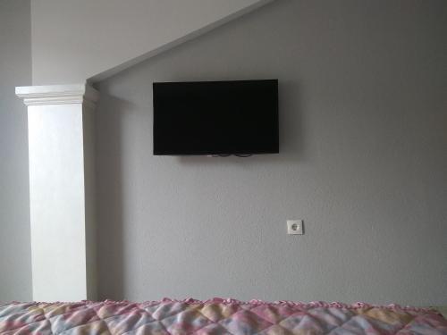 Hostal Ivanoski Studios And Guest Rooms