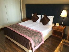 Charles Hotel
