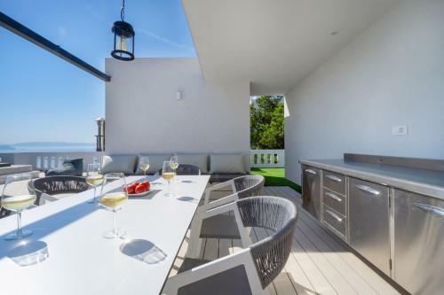 Apartment With Rooftop Hot Tub