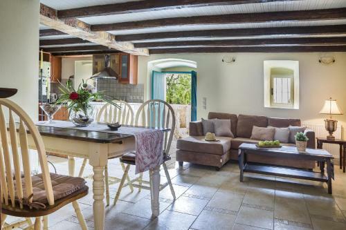 Villa Fantastic View By Ghh