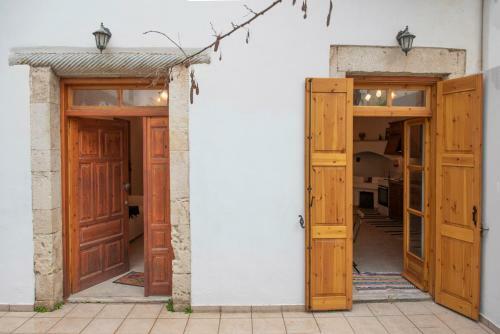 Luxury Maisonette Danai