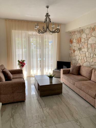 Sunny Apartment Sofia
