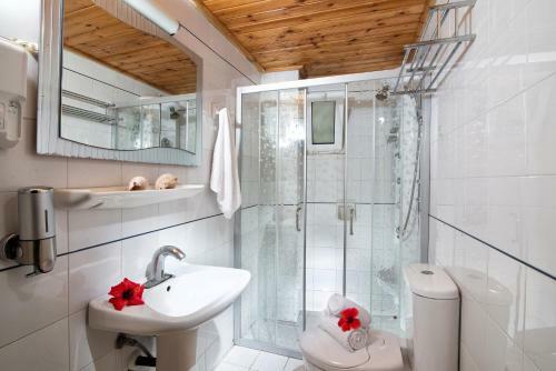 Comfortable Central Apartment For 4
