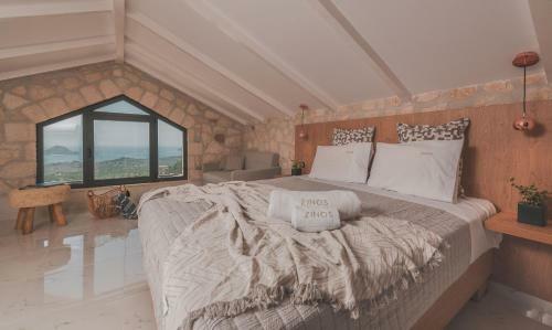 Zinos Luxury Villa