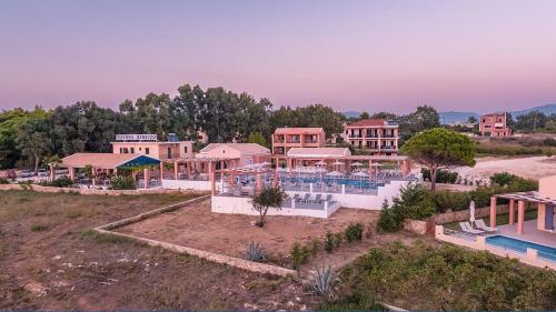 Remenzo Hotel