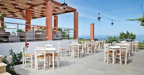 Remenzo Hotel