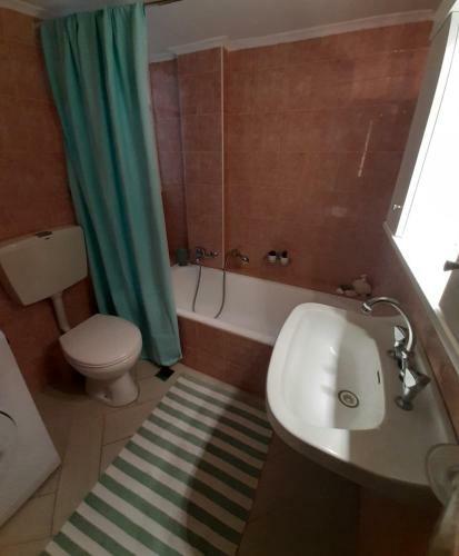 Oceanis Apartments