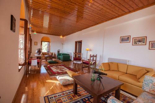Evilion Escape Villa Pelion