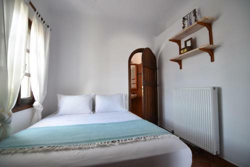 Cycladic Apartment