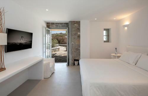 Black Diamond Luxurious Villa Mykonian Blue