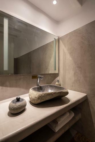Black Diamond Luxurious Villa Mykonian Blue