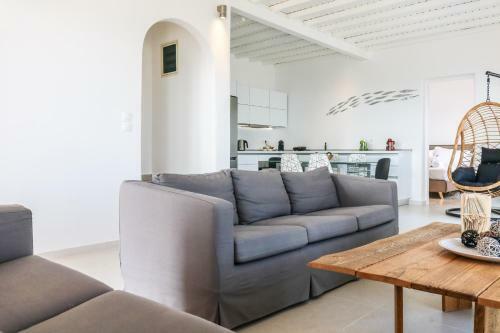 Villa Ortus White Cycladic Lux With Private Pool 3bed & 3bath!