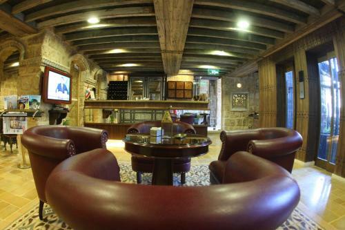 Assaha Hotel