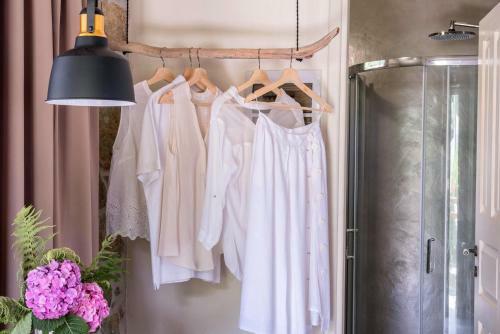 Hostal Adama Villas & Guesthouses
