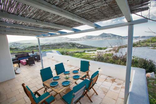 Villa Paradiso Bay