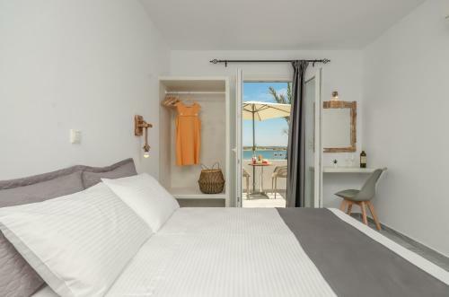Hotel Prestige On The Beach
