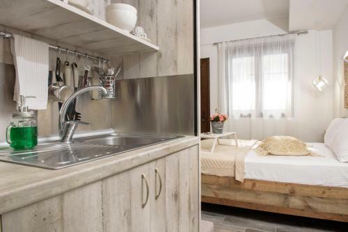 Hotel Meltemi Luxury Apartments