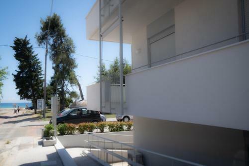 Ammos Seafront Family Apartments