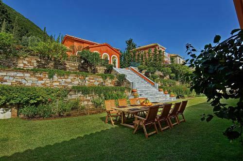 Luxury Lefkada Villa Villa Veneziano Pool Jacuzzi 5 Bdr Perigiali