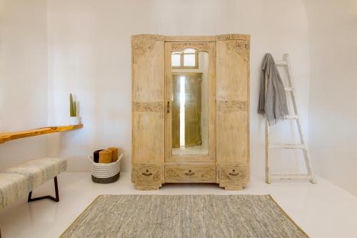 Nano Oia Villa