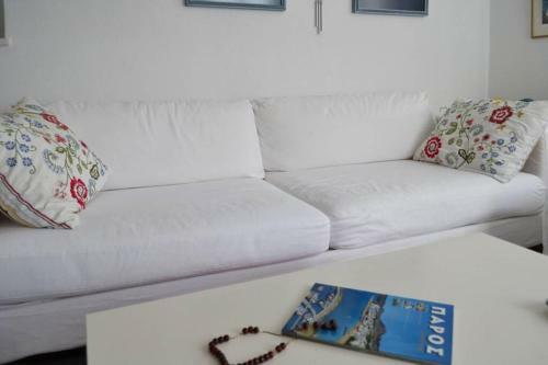 Fairy-tale Seafront Cycladic Home