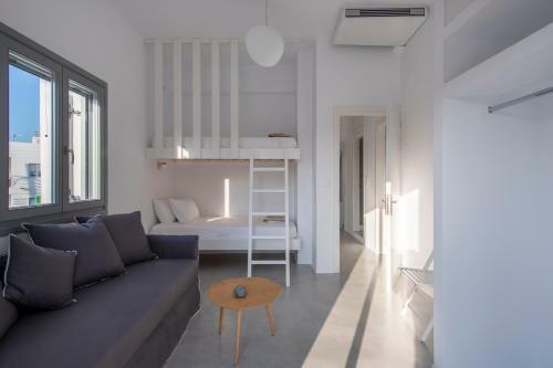 Apartamento Parikia's Crossroad 3 Bedroom House