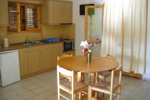 Navarone Beach Apartments