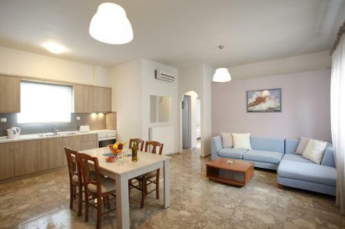 Spacious Apartment In Plakias