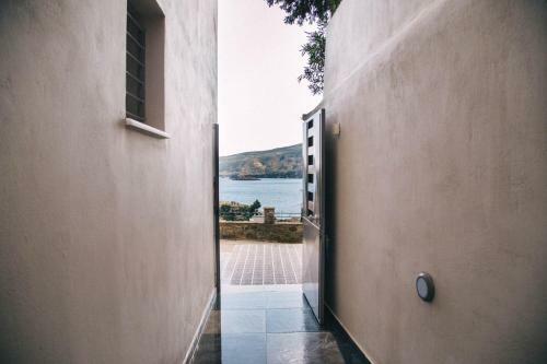 Kalavria Luxury Suites