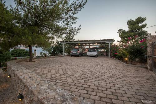Luxurious Cosy Villa Breathtaking Seaview Pool