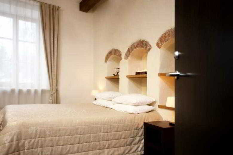 Hotel Amberton Cozy